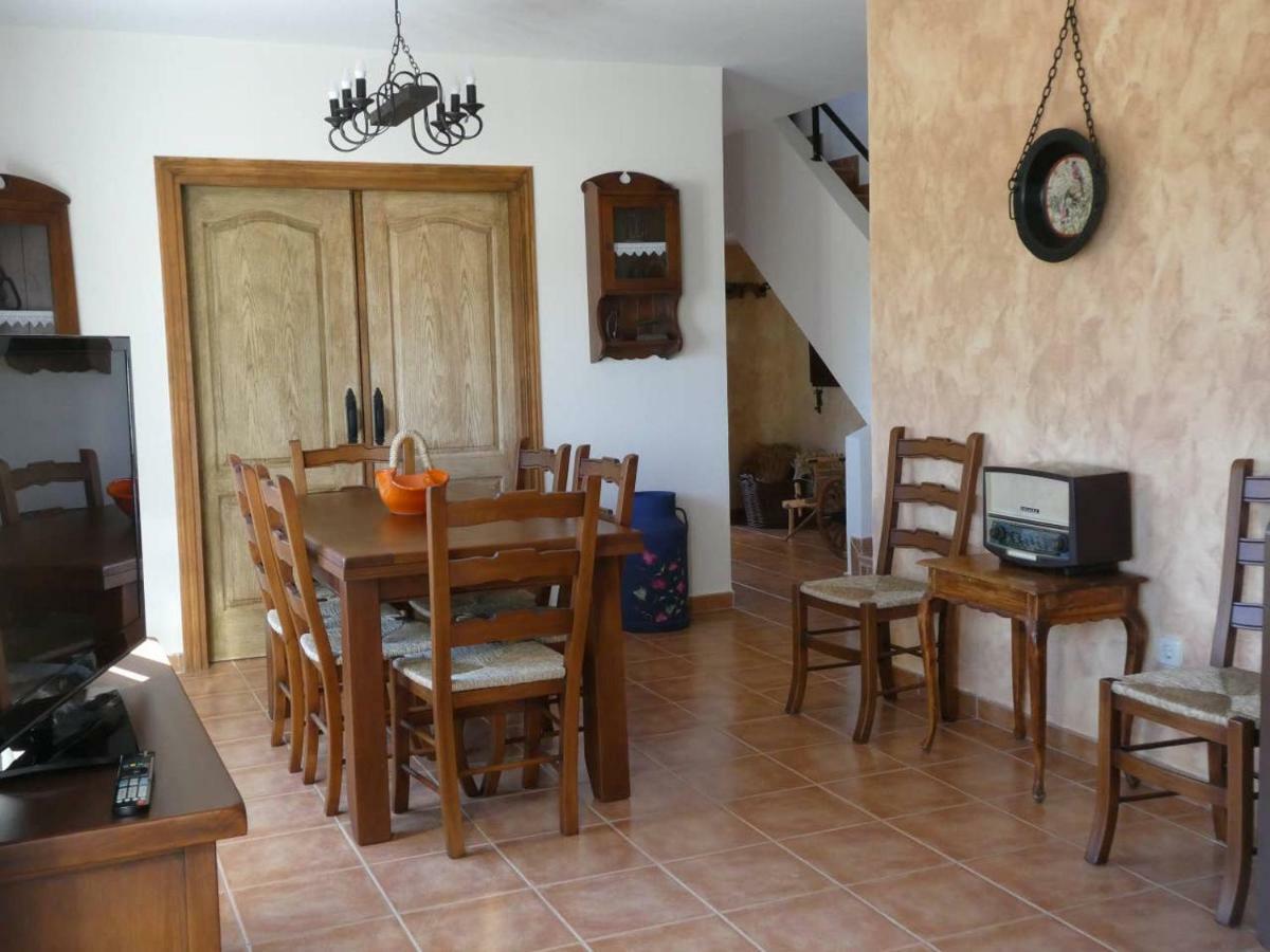 Villa El Carro Del Abuelo Villovela de Pirón Exterior foto